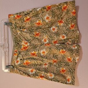 Vintage White Stag Pleated Shorts